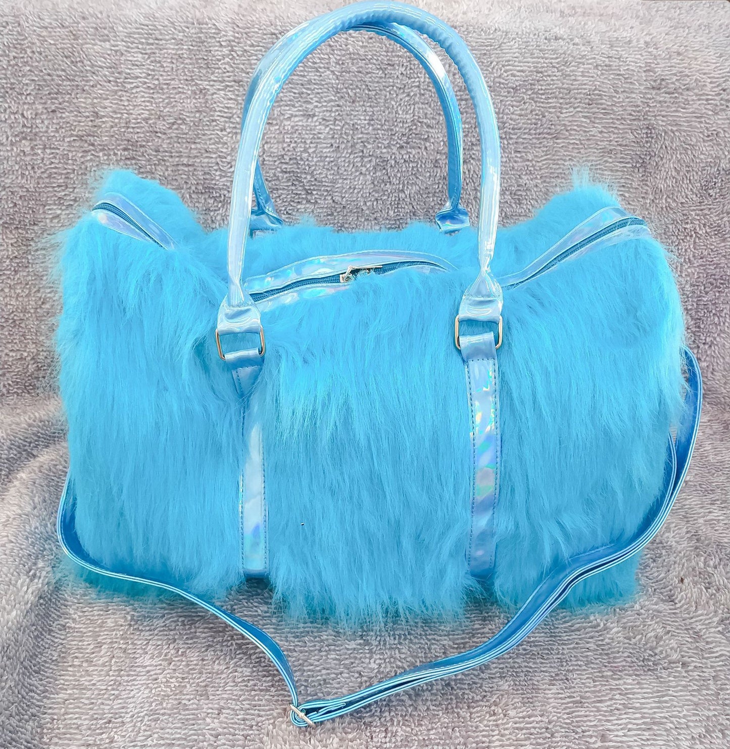 Laser Symphony  Faux Fur Plush Oversized Travel Bag Luggage Bag Large Capacity Tote