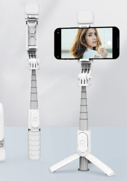 Q10S Lighting Selfie Stick Bluetooth Live All-in-One Multifunctional Portable Tripod