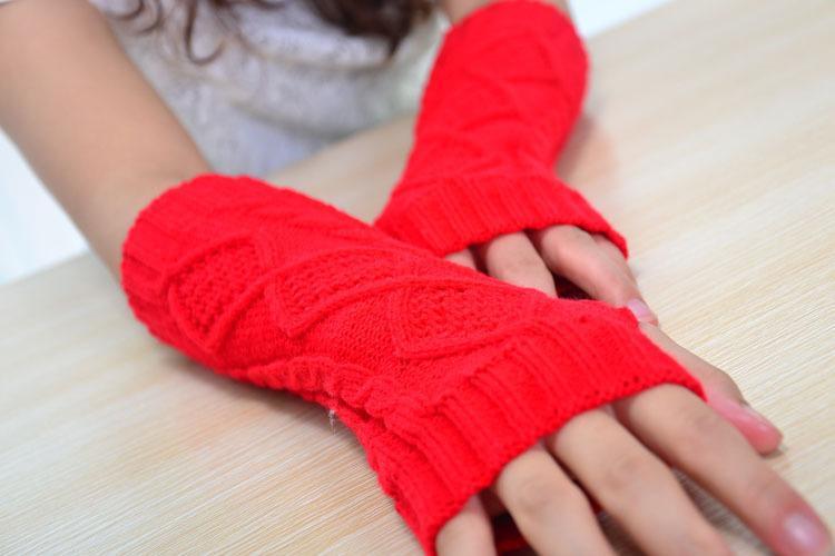 Yauvana Knitted Arm Warmers